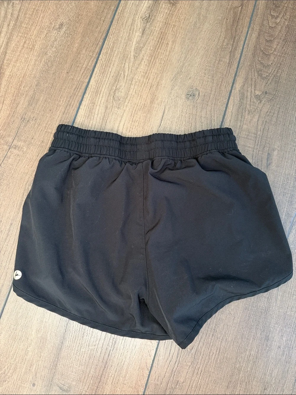 N/A comfortable black